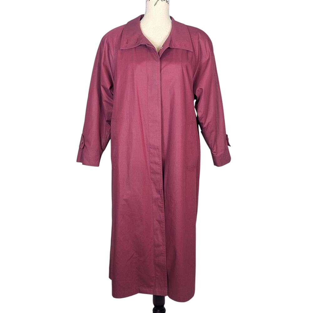 90s Vintage London Fog Women's Trenchcoat Red with Green Plaid Lining Size 6